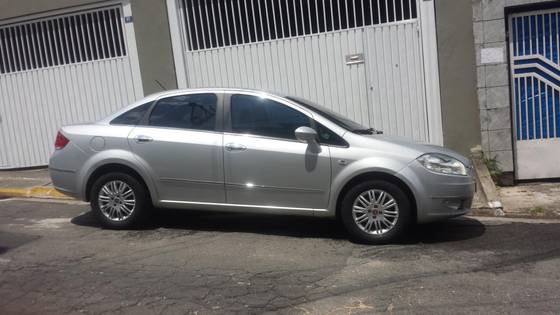 FIAT LINEA 1.9 MPI HLX 16V FLEX 4P MANUAL